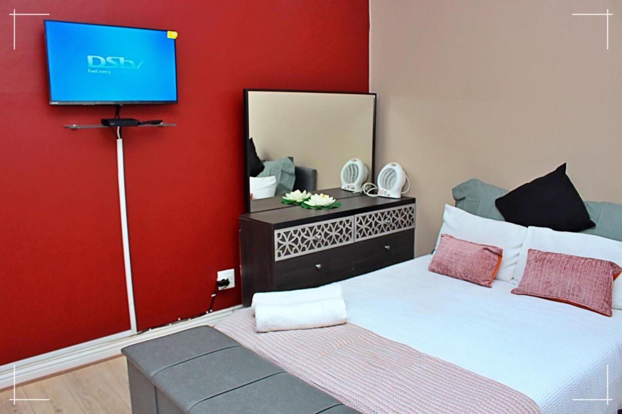 The Global Link Hub Hotell Pretoria-Noord Exteriör bild